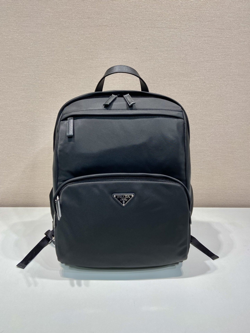 Pra*a backpacks